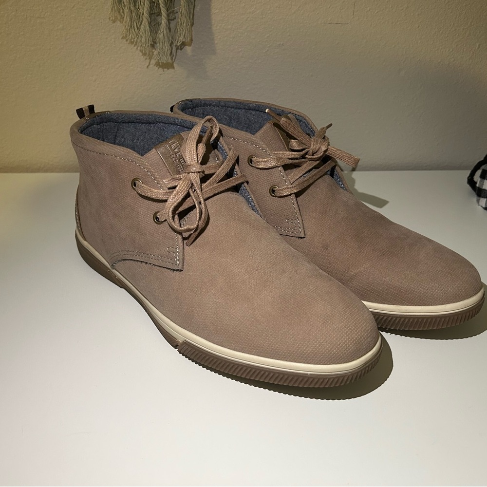 Steve Madden Light Brown Chukka Boots